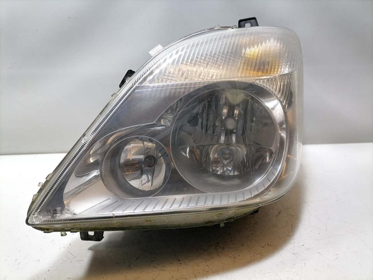Mercedes Sprinter 906 original Scheinwerfer vorn links Halogen Bj.2010